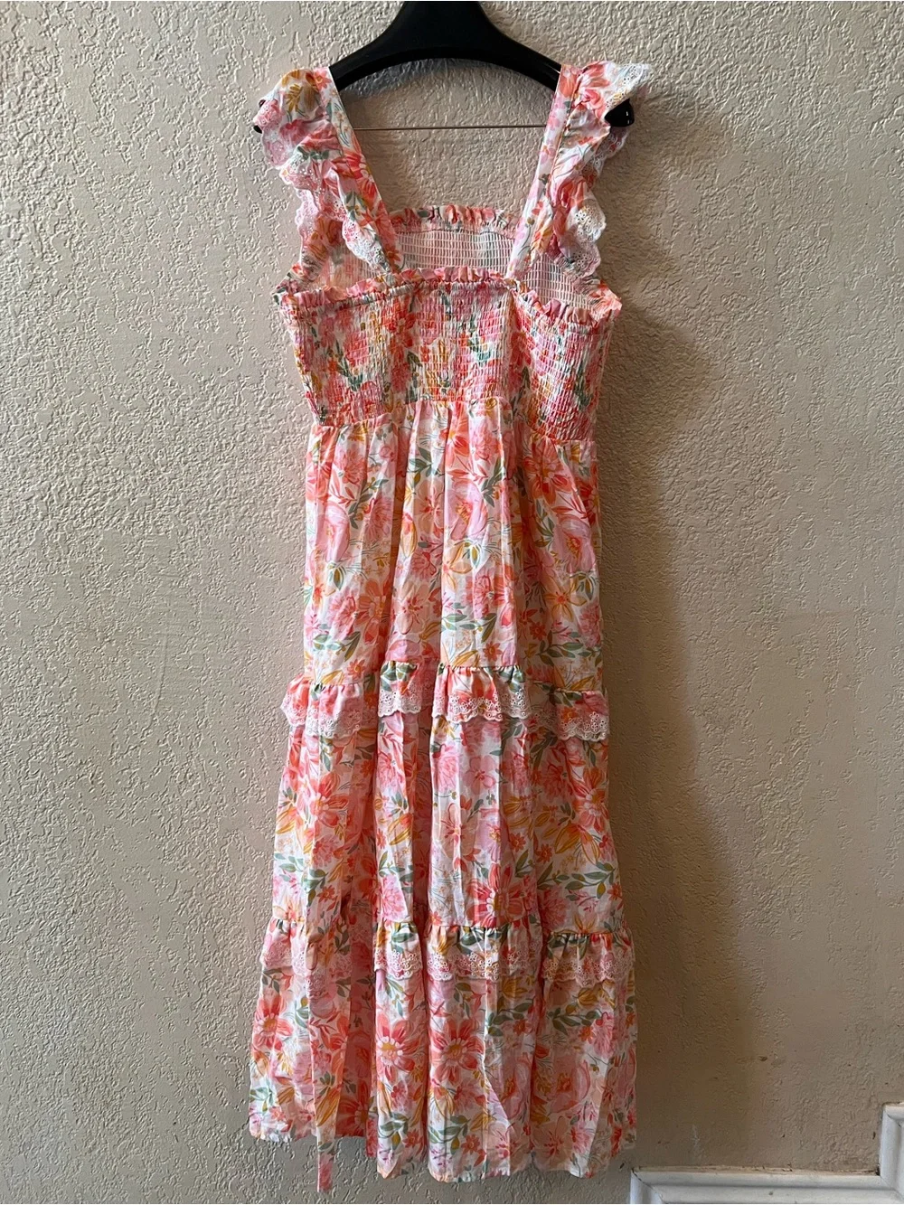 Haute Hippie Dress Sz 12 Pink White Floral Tiered Ruffle Smocked Midi Boho Beach - Picture 4 of 8